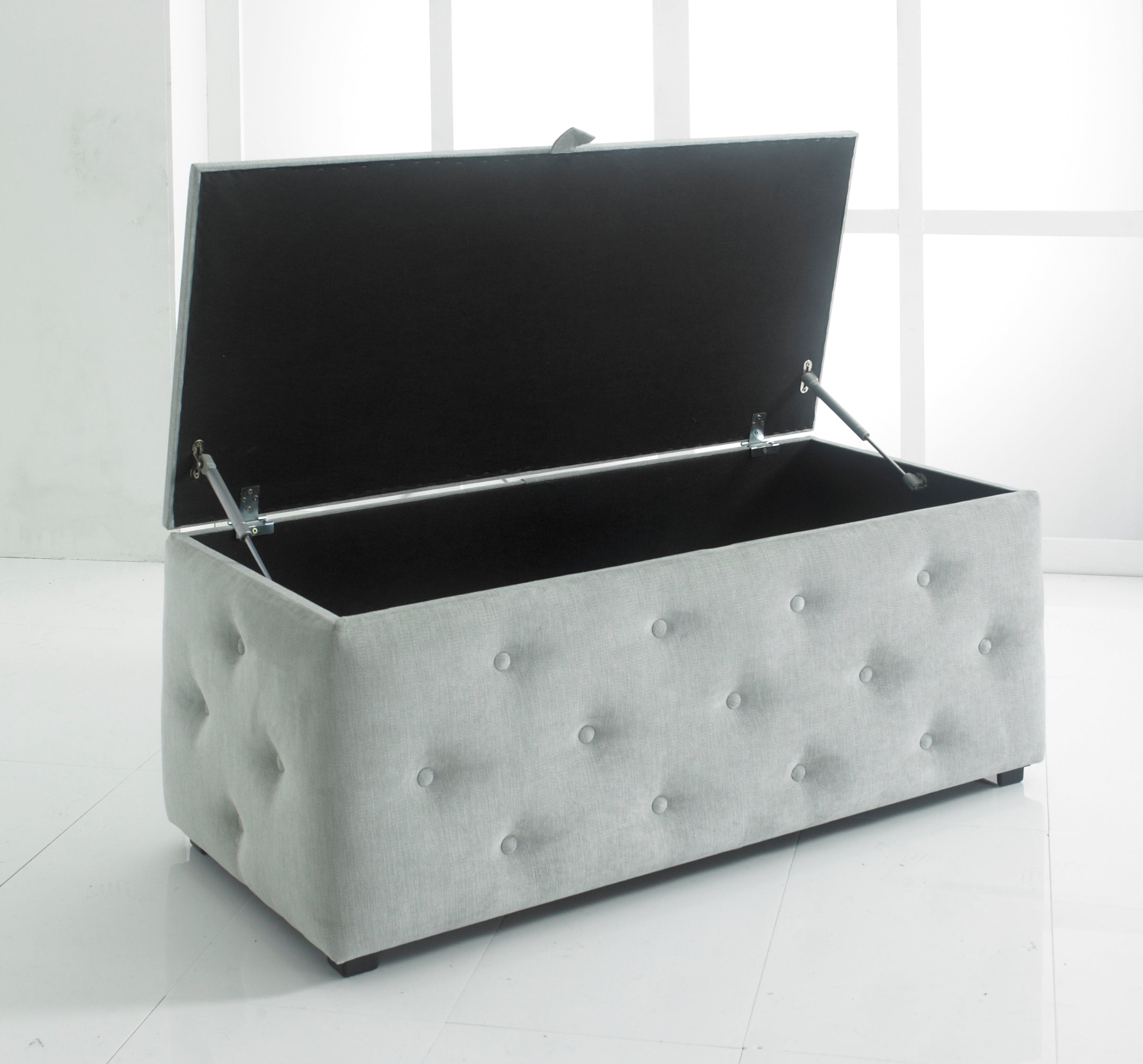 Vienna Ottoman Storage Blanket Box