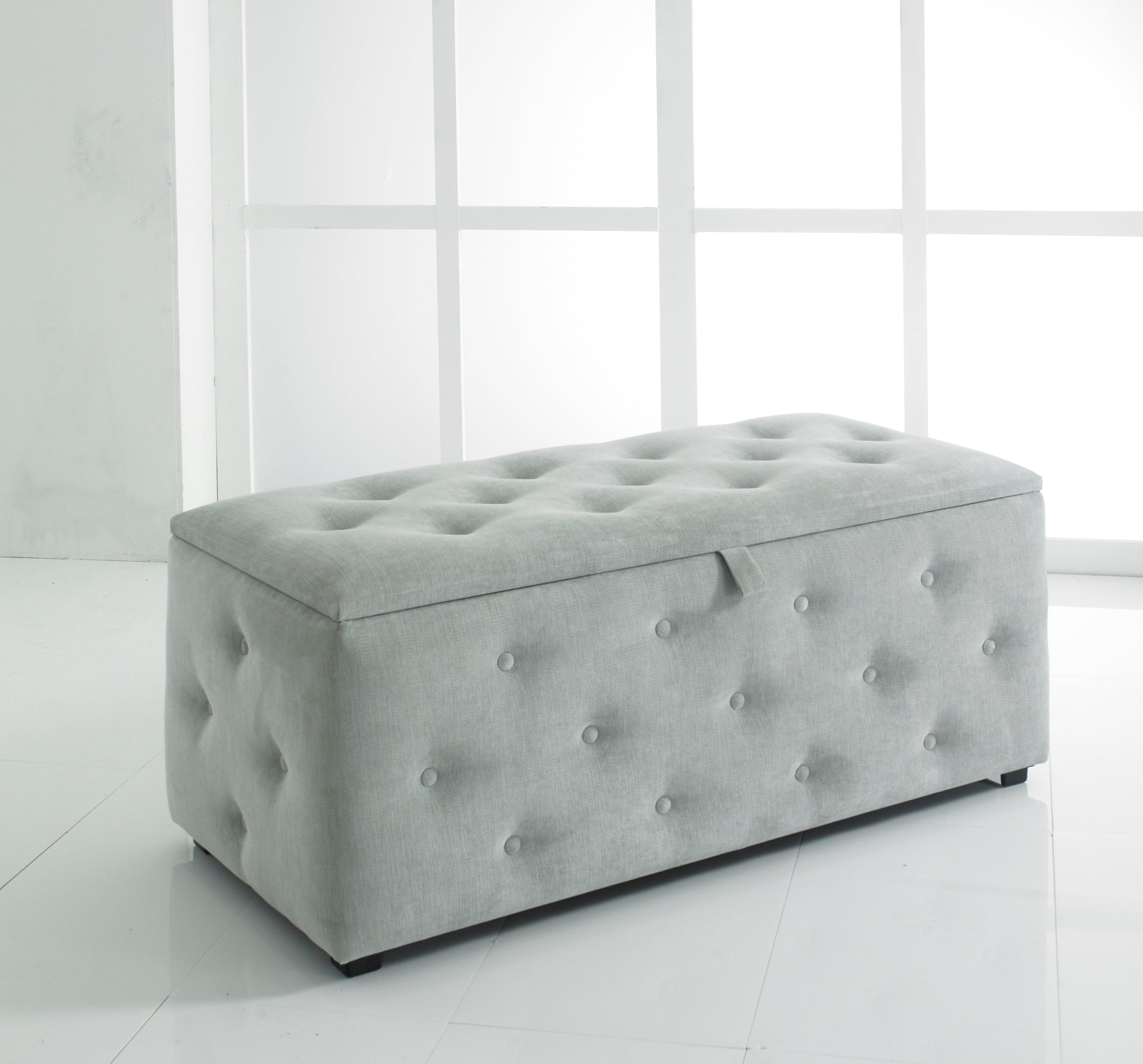 Vienna Ottoman Storage Blanket Box