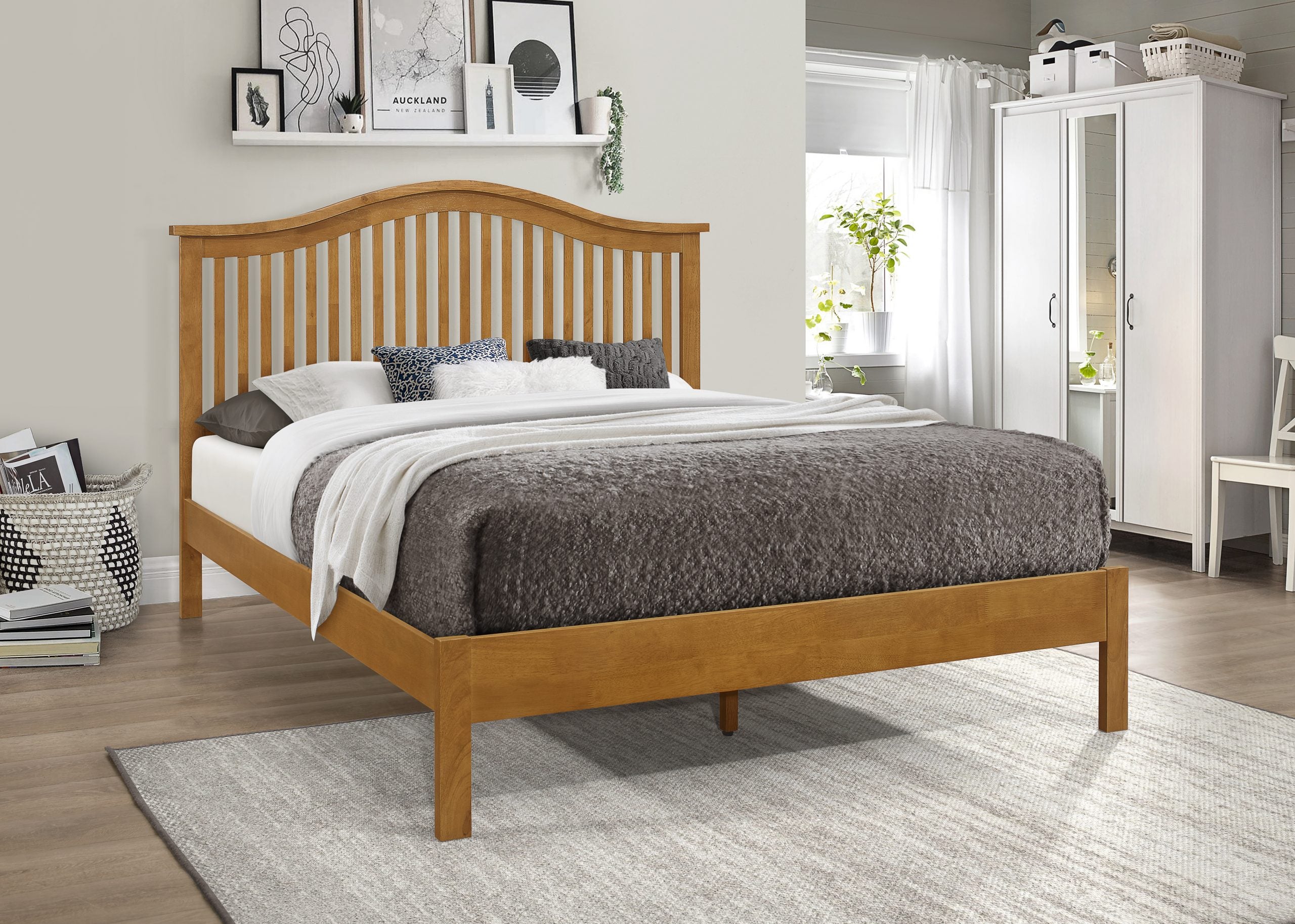 Chester Oak low footend Solid Wooden Shaker Bedstead