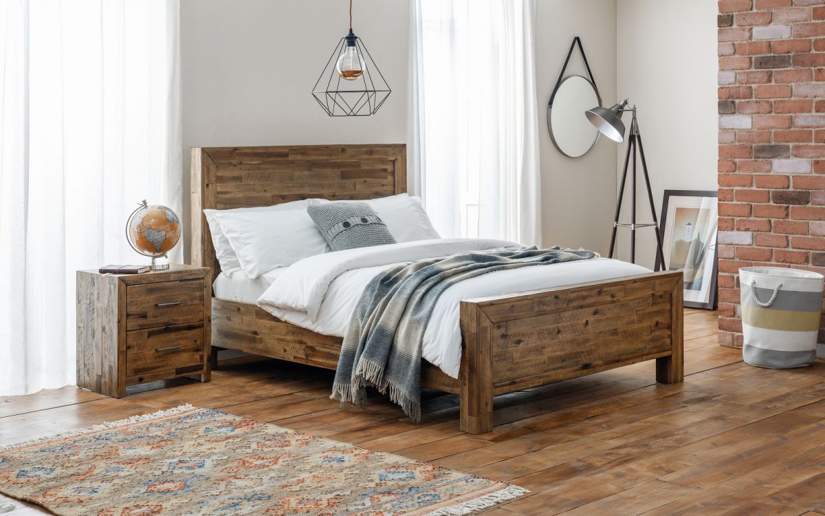 Hoxton Solid Acacia Wooden Shaker Bedstead (Rustic Oak)